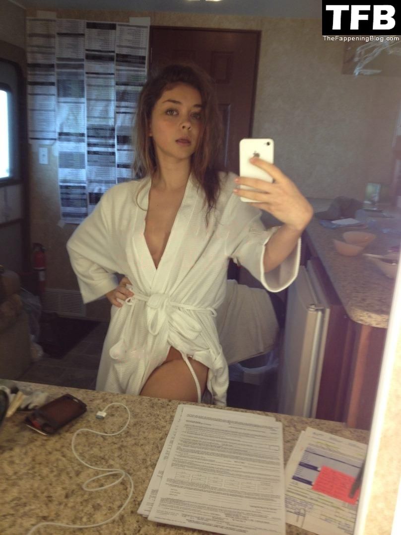 Sarah Hyland Naked Sexy Leaks The Fappening 53.