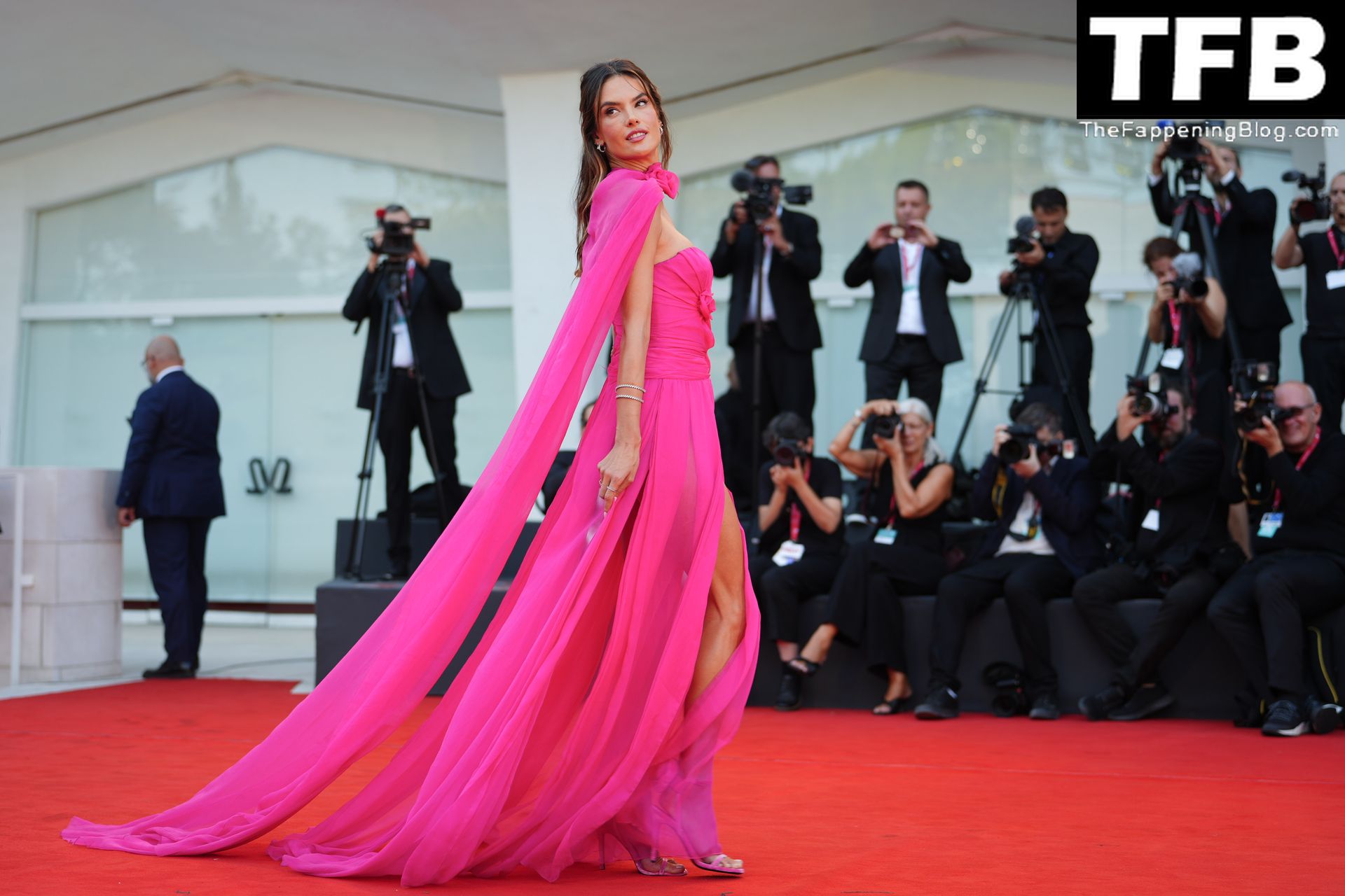 Alessandra Ambrosio Looks Stunning at the 79th Venice International Film Festival (152 Photos)