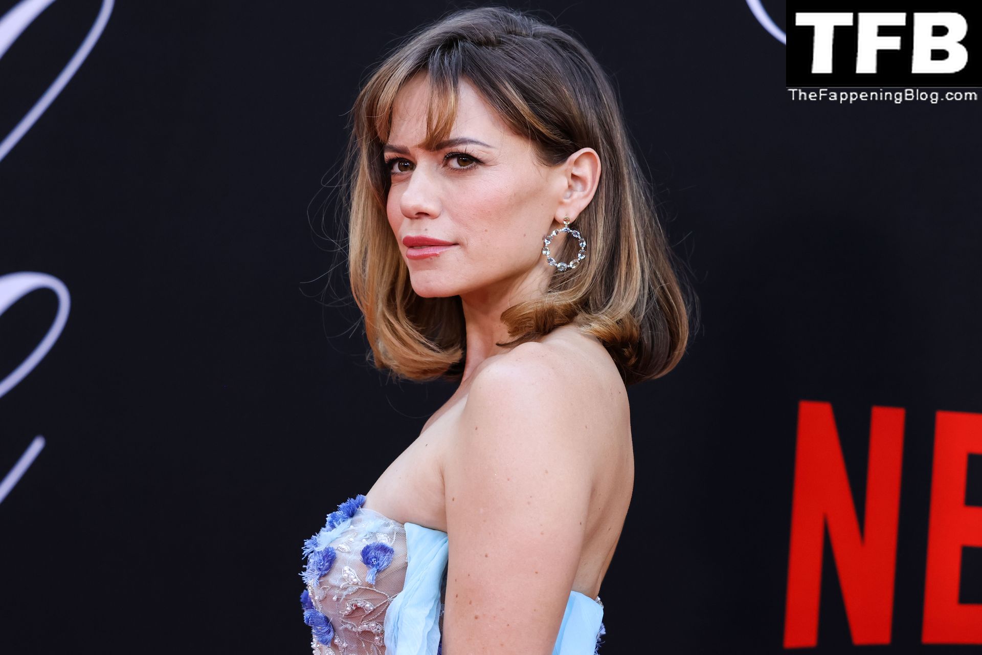 Bethany Joy Lenz Displays Her Sexy Tits at the LA Premiere Of Netflix’s ‘Blonde’ (23 Photos)