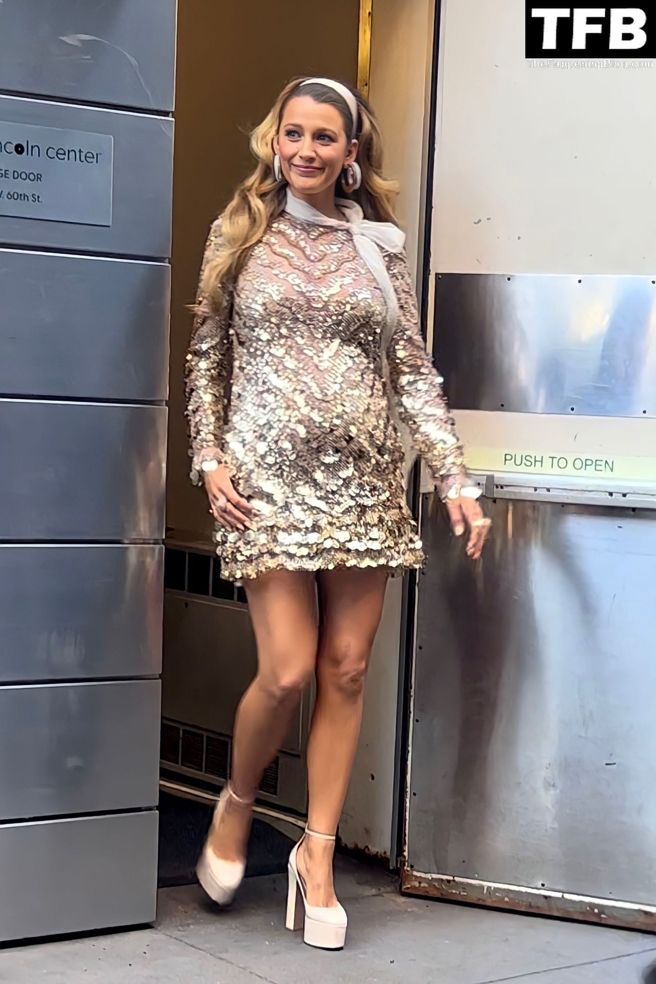 Leggy Blake Lively Exits Forbes Summit After Announcing Fourth Pregnancy (68 Photos)