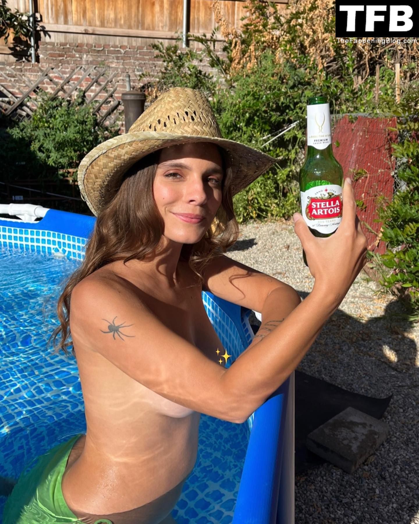 Caitlin Stasey Topless 1