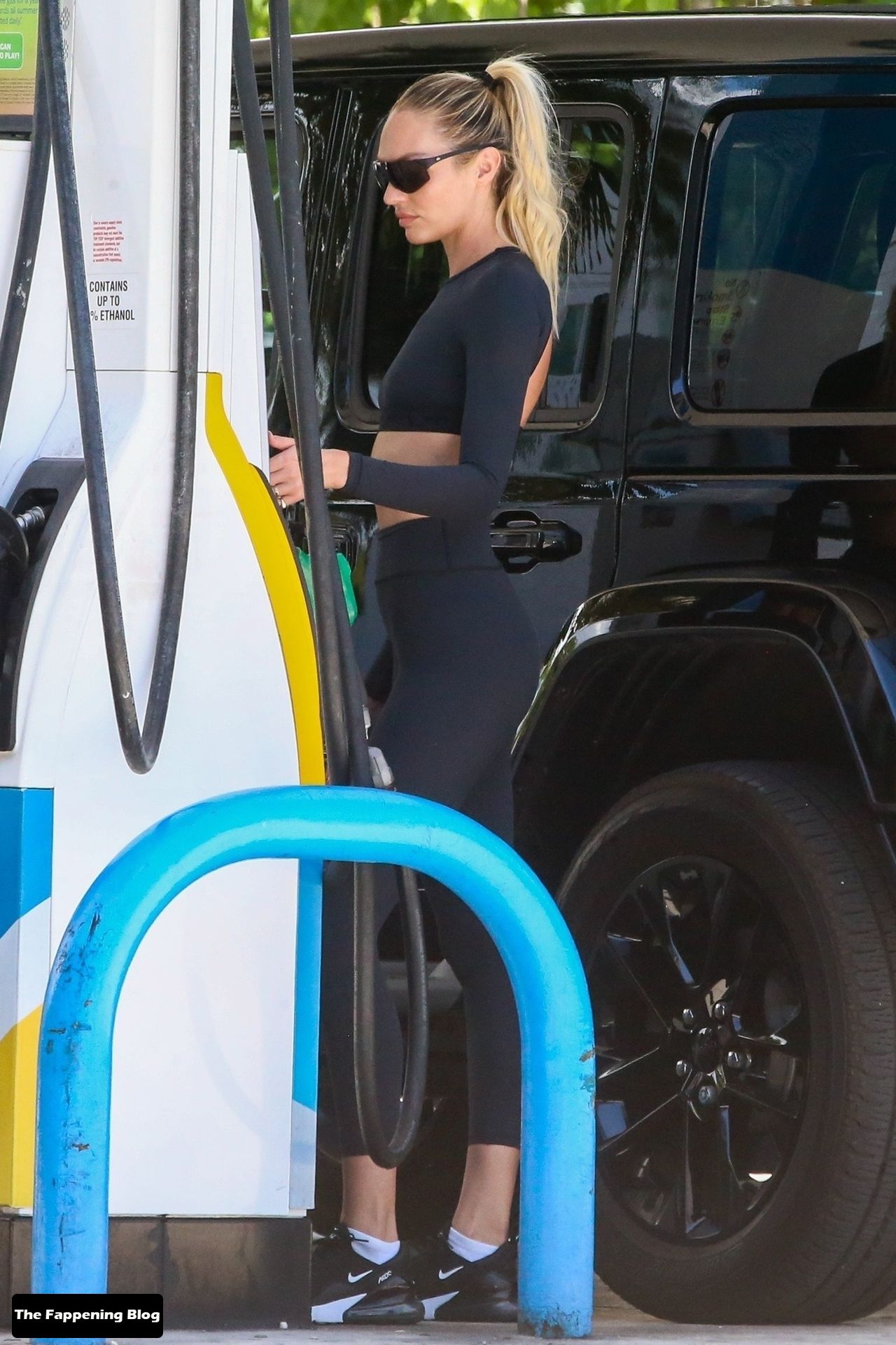 Candice Swanepoel Gets Her Training In and Later Gets Her Errands Done in Miami (26 Photos)