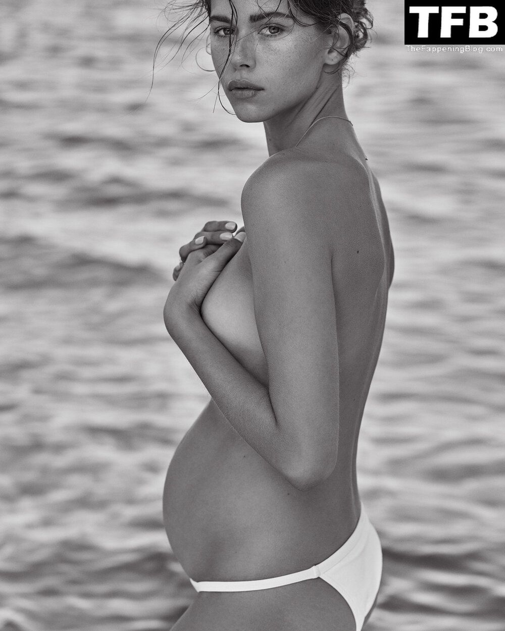Georgia-Fowler-Pregnant-Photoshoot-2-thefappeningblog.com_.jpg