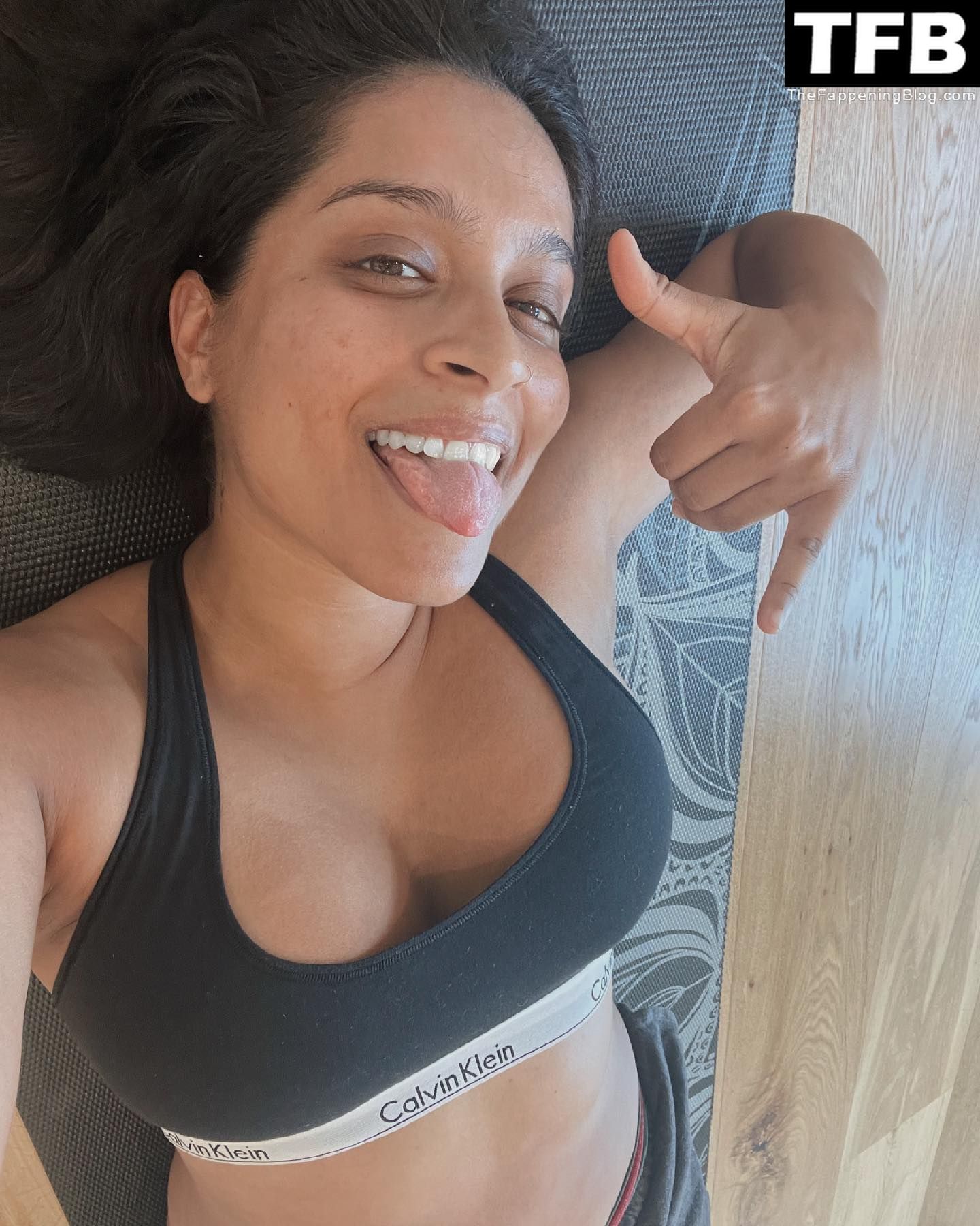 Lilly-Singh-Topless-Sexy-16-thefappeningblog.com_.jpg