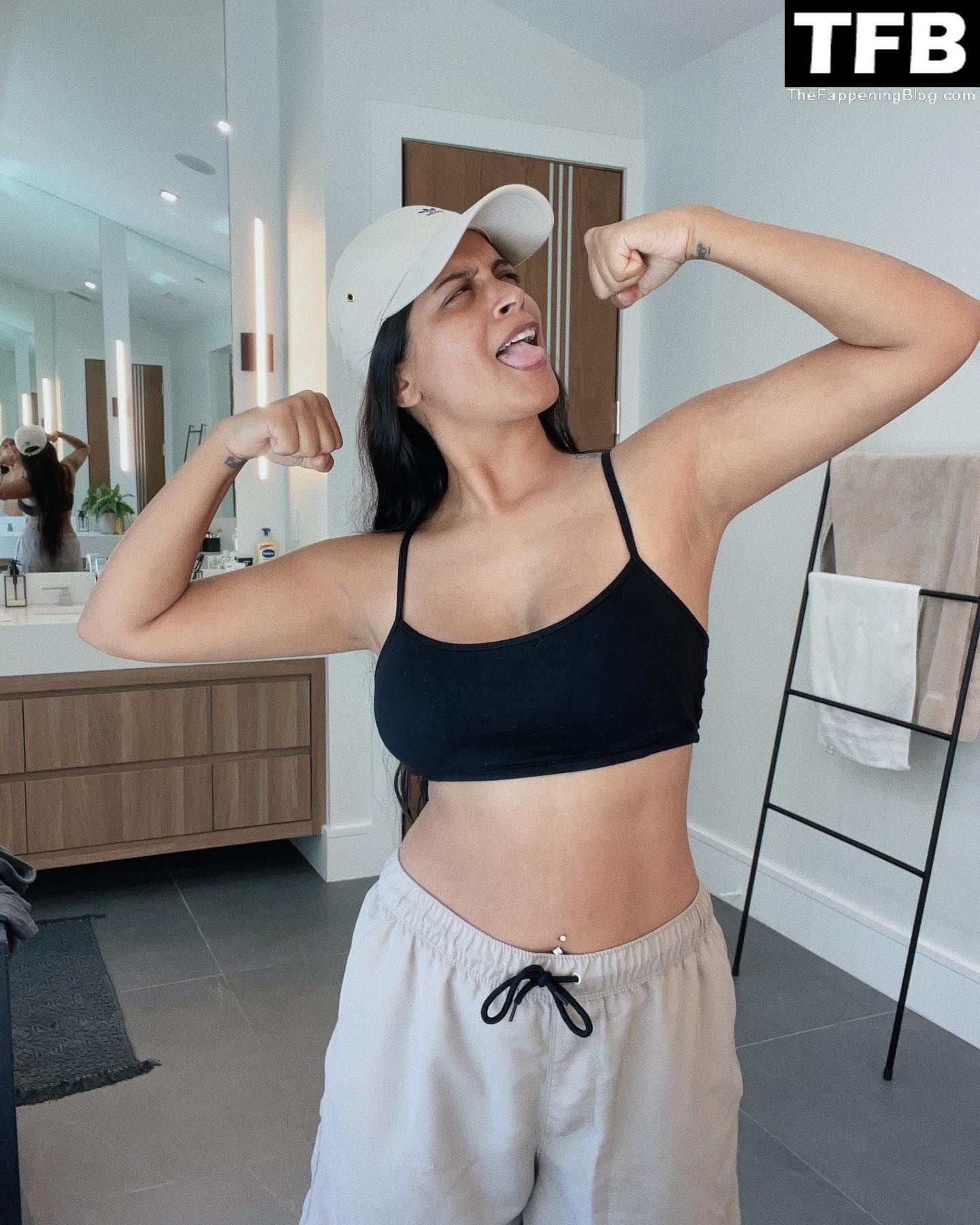 Lilly-Singh-Topless-Sexy-26-thefappeningblog.com_.jpg
