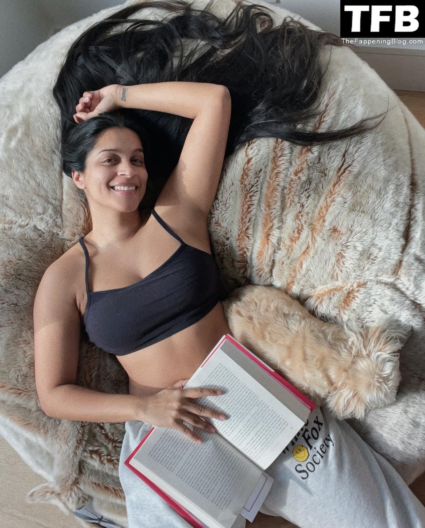 Lilly-Singh-Topless-Sexy-35-thefappeningblog.com_.jpg