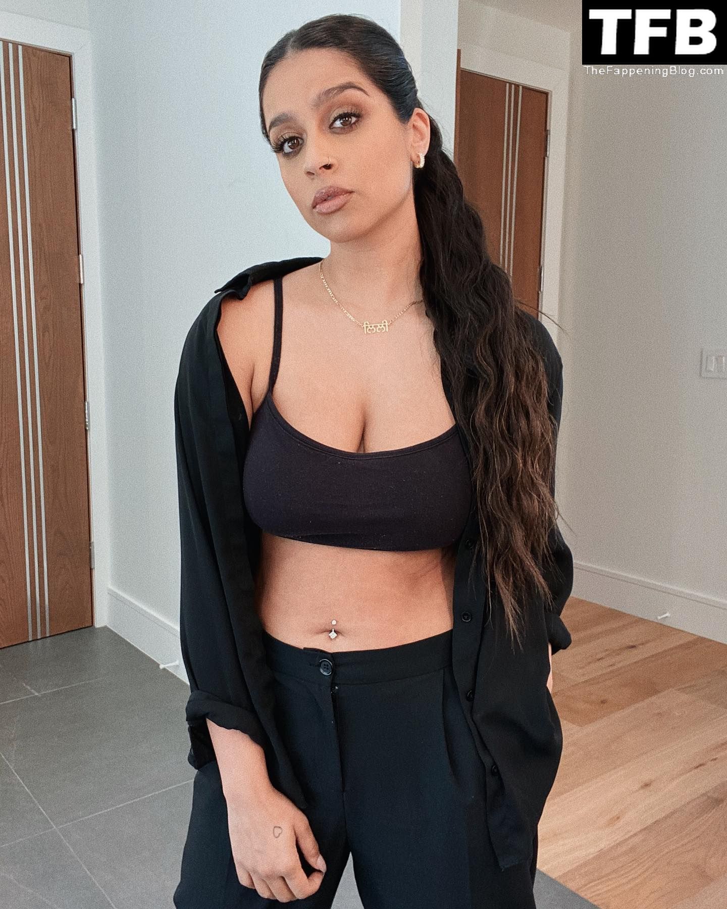 Lilly-Singh-Topless-Sexy-36-thefappeningblog.com_.jpg