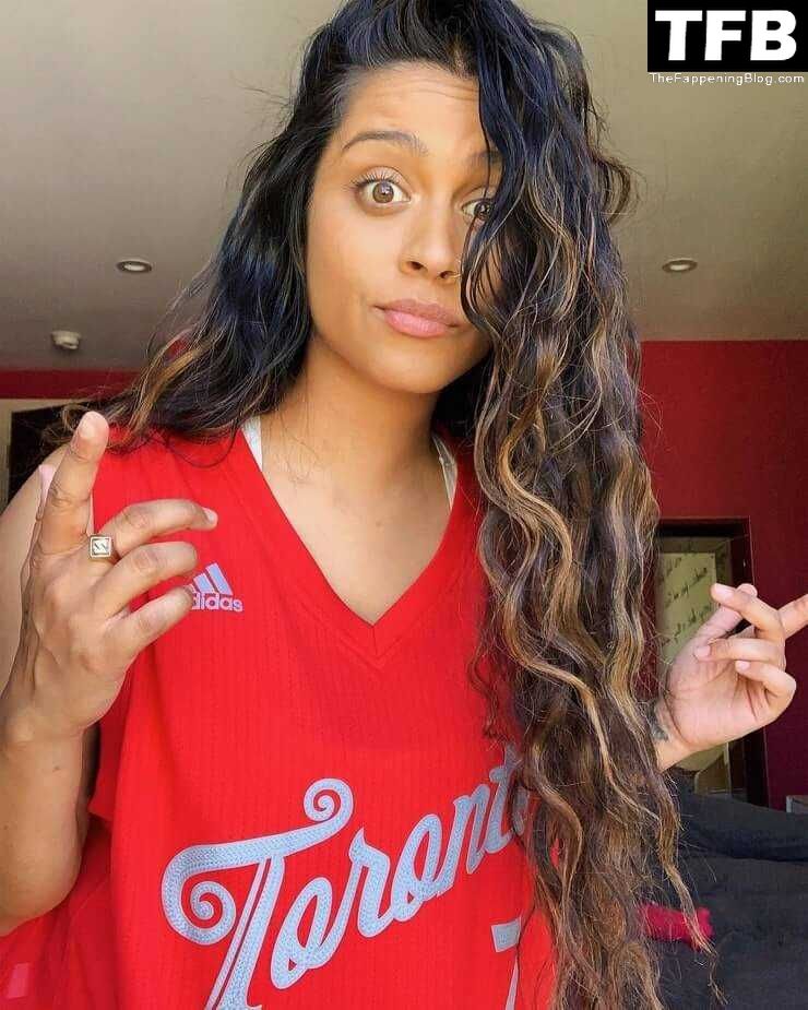 Lilly-Singh-Topless-Sexy-Collection-The-Fappening-Blog-32.jpg