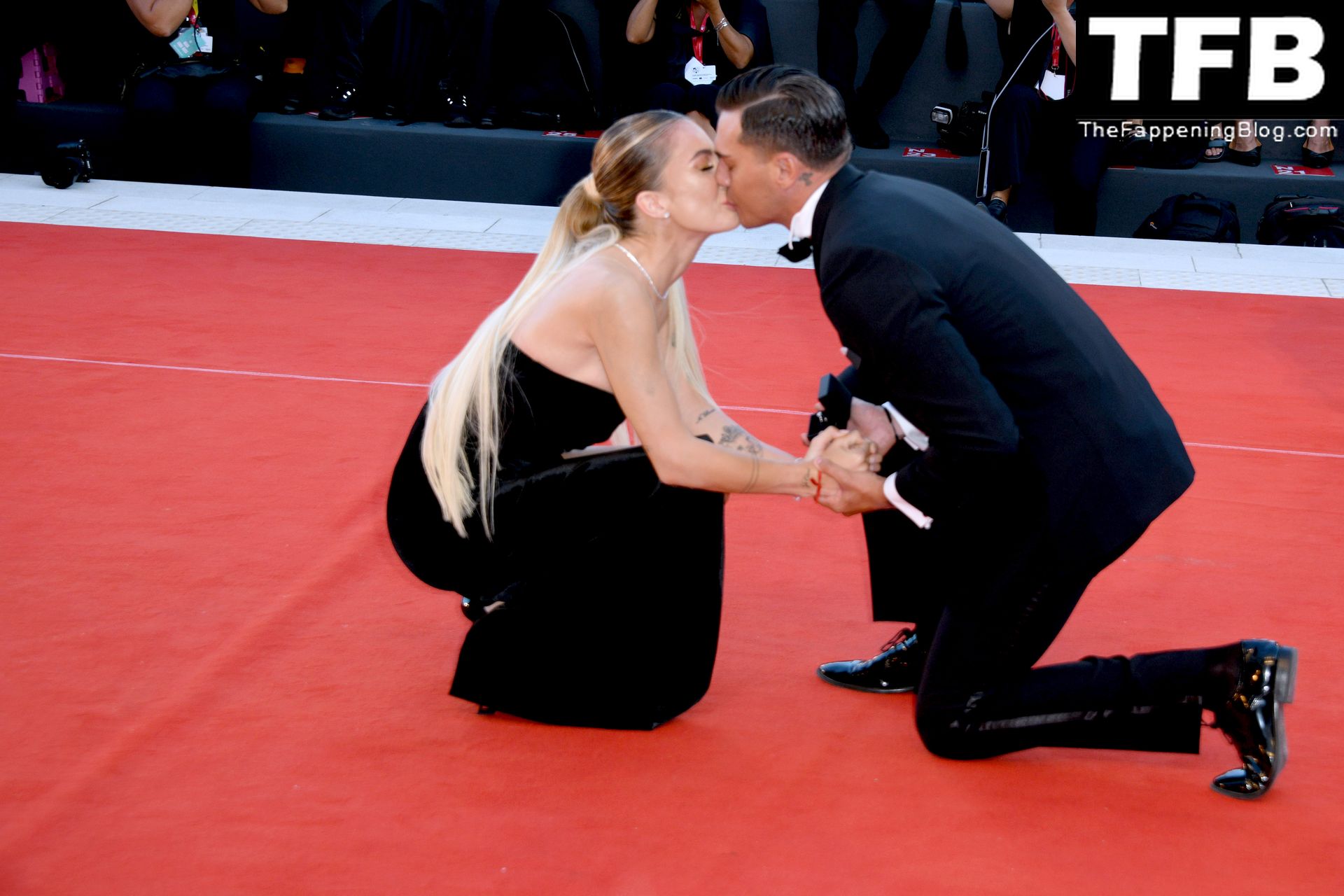 Alessandro Basciano Proposes to Sophie Codegoni During “The Son” Red Carpet at the 79th Venice International Film Festival (158 Photos)
