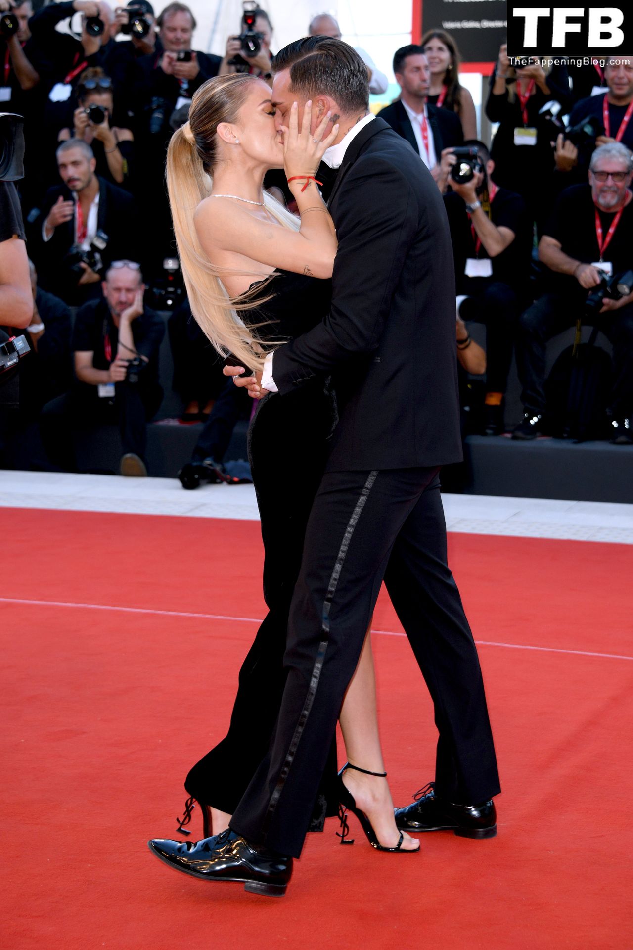 Alessandro Basciano Proposes to Sophie Codegoni During “The Son” Red Carpet at the 79th Venice International Film Festival (158 Photos)