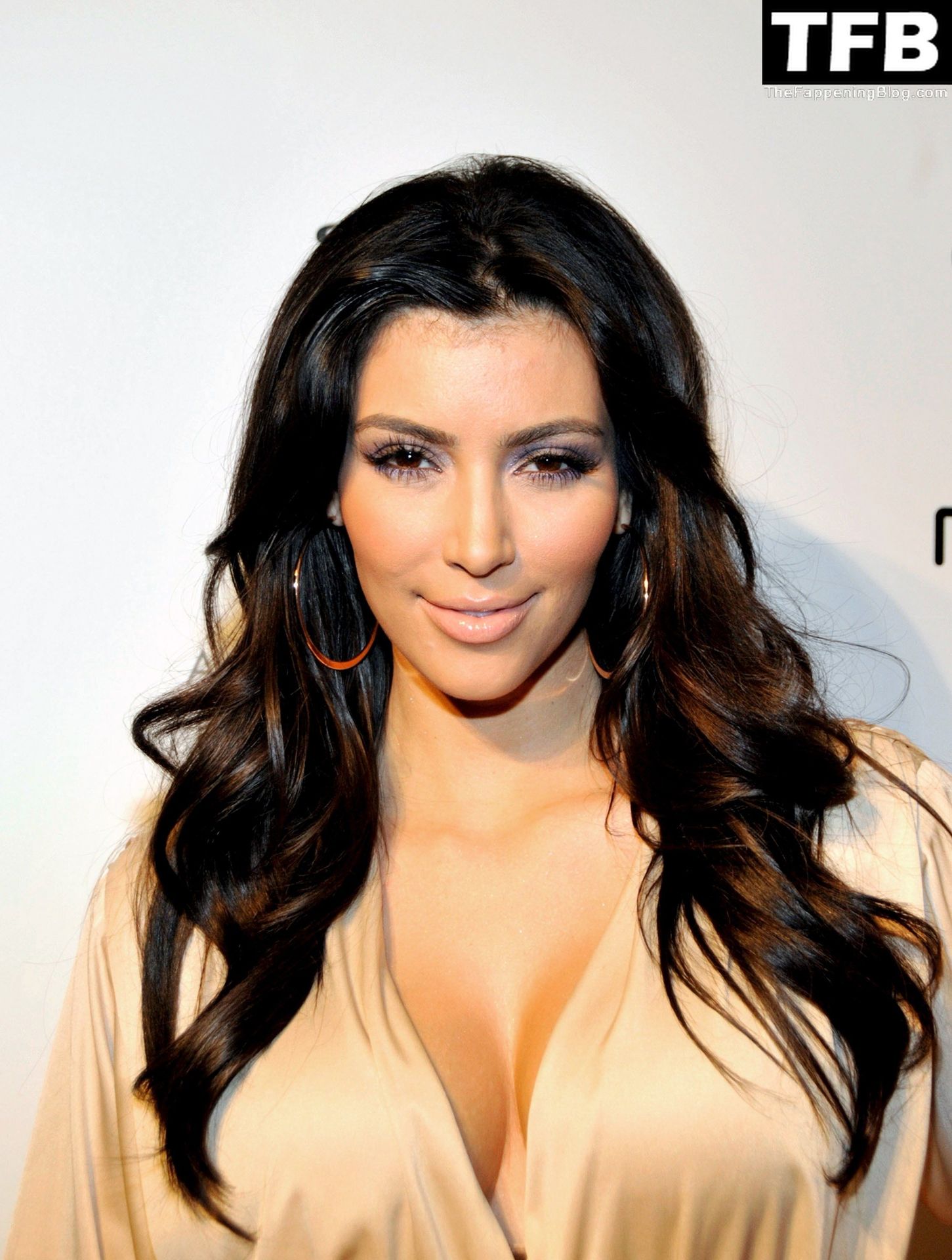 Kim Kardashian Nude &amp; Sexy Collection – Part 4 (150 Photos)