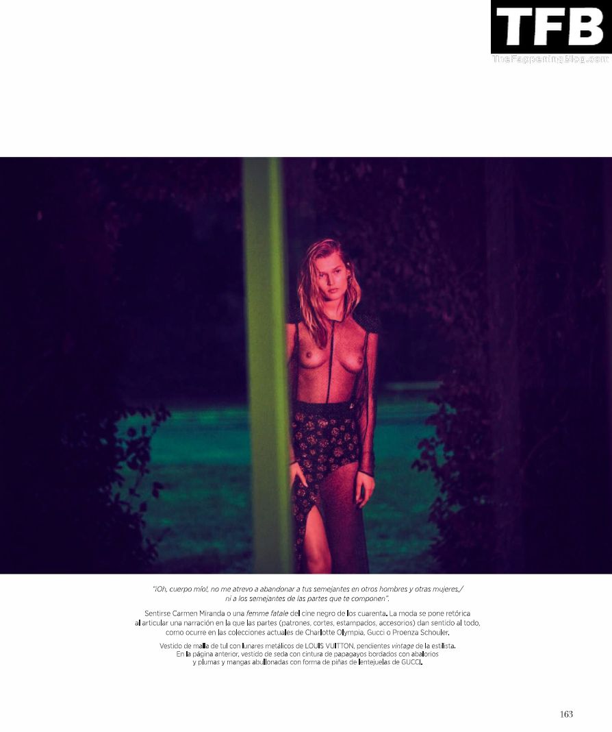 Toni Garrn Nude &amp; Sexy Collection (100 Photos)