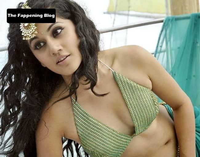 Taapsee Pannu Sexy (12 Photos)