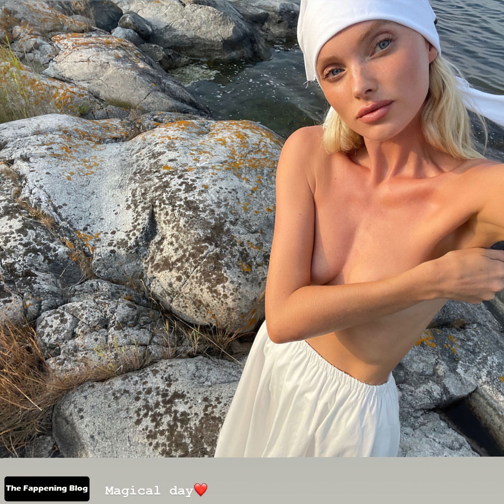 Elsa Hosk Topless &amp; Sexy (14 Photos)