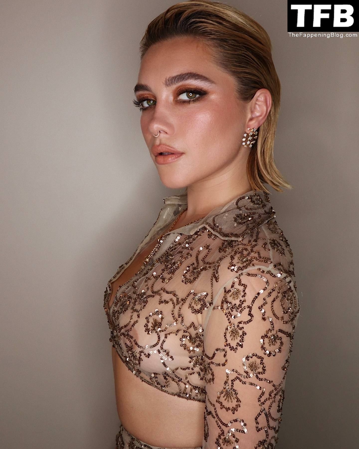 Florence Pugh Flashes Her Nude Tits While Attending the Valentino Dinner in Paris (24 Photos)