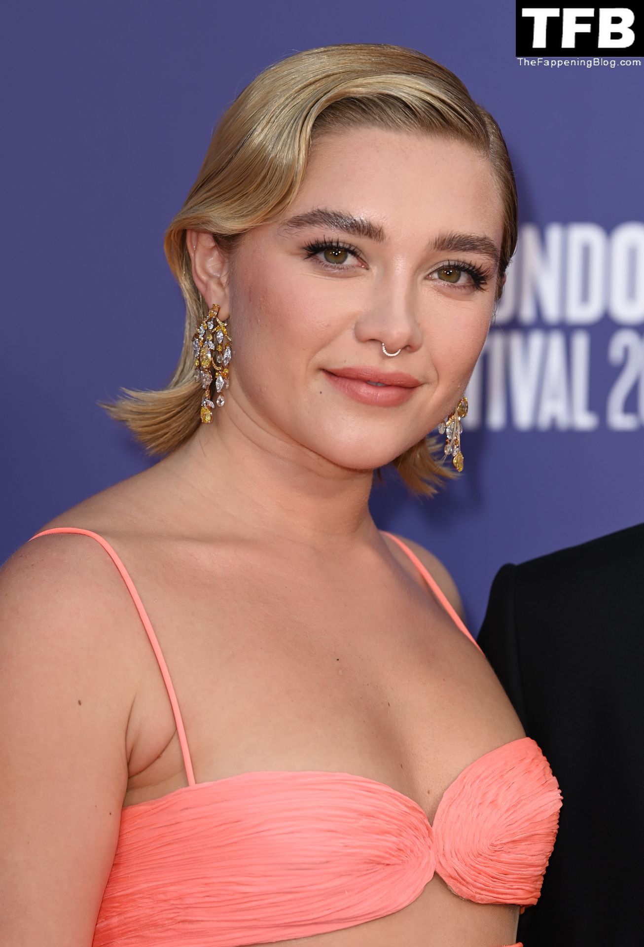 Florence-Pugh-Sexy-The-Fappening-Blog-58-1.jpg