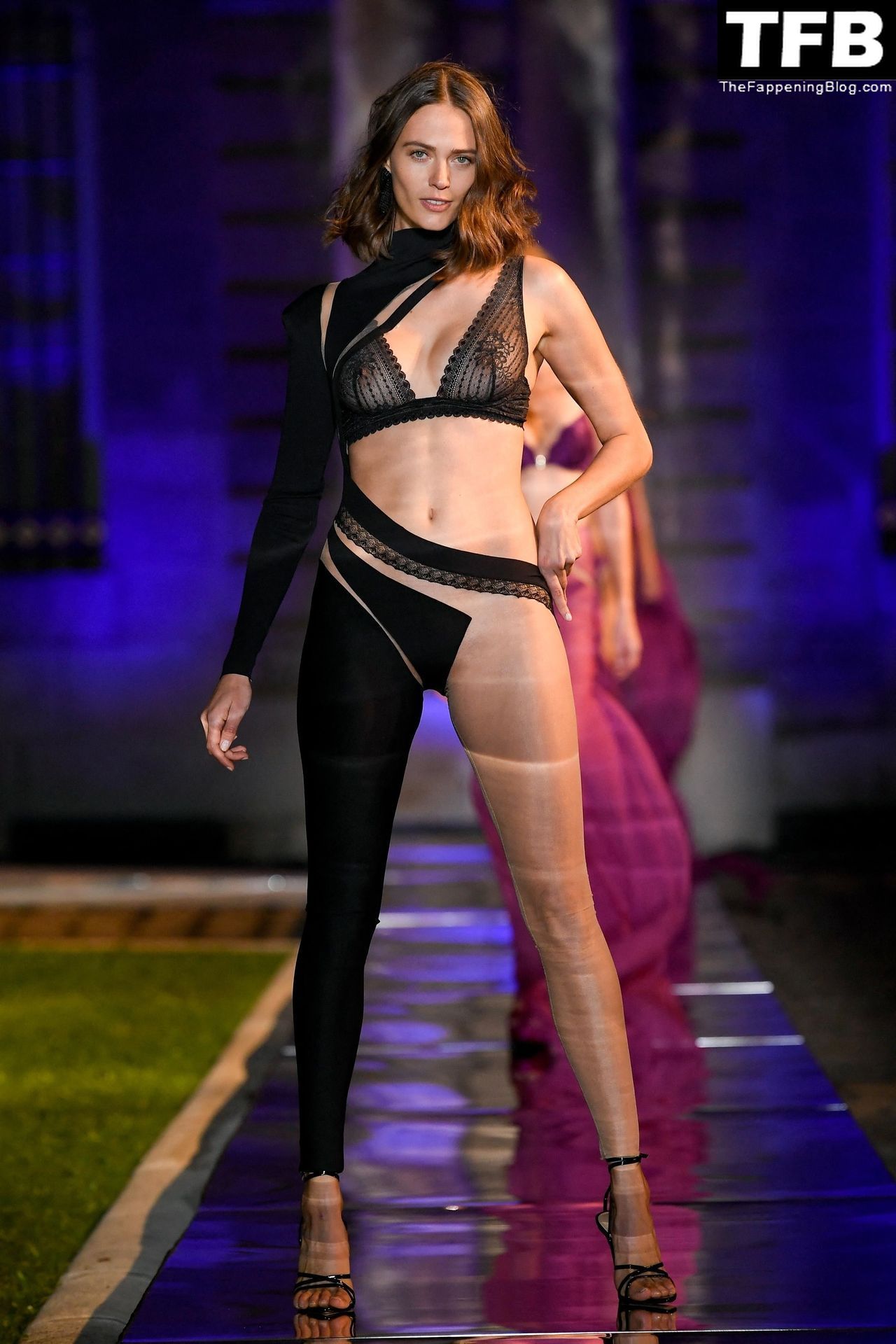 Joy Van der Eecken Flashes Her Nude Tits at the Etam Live Show in Paris (7 Photos)