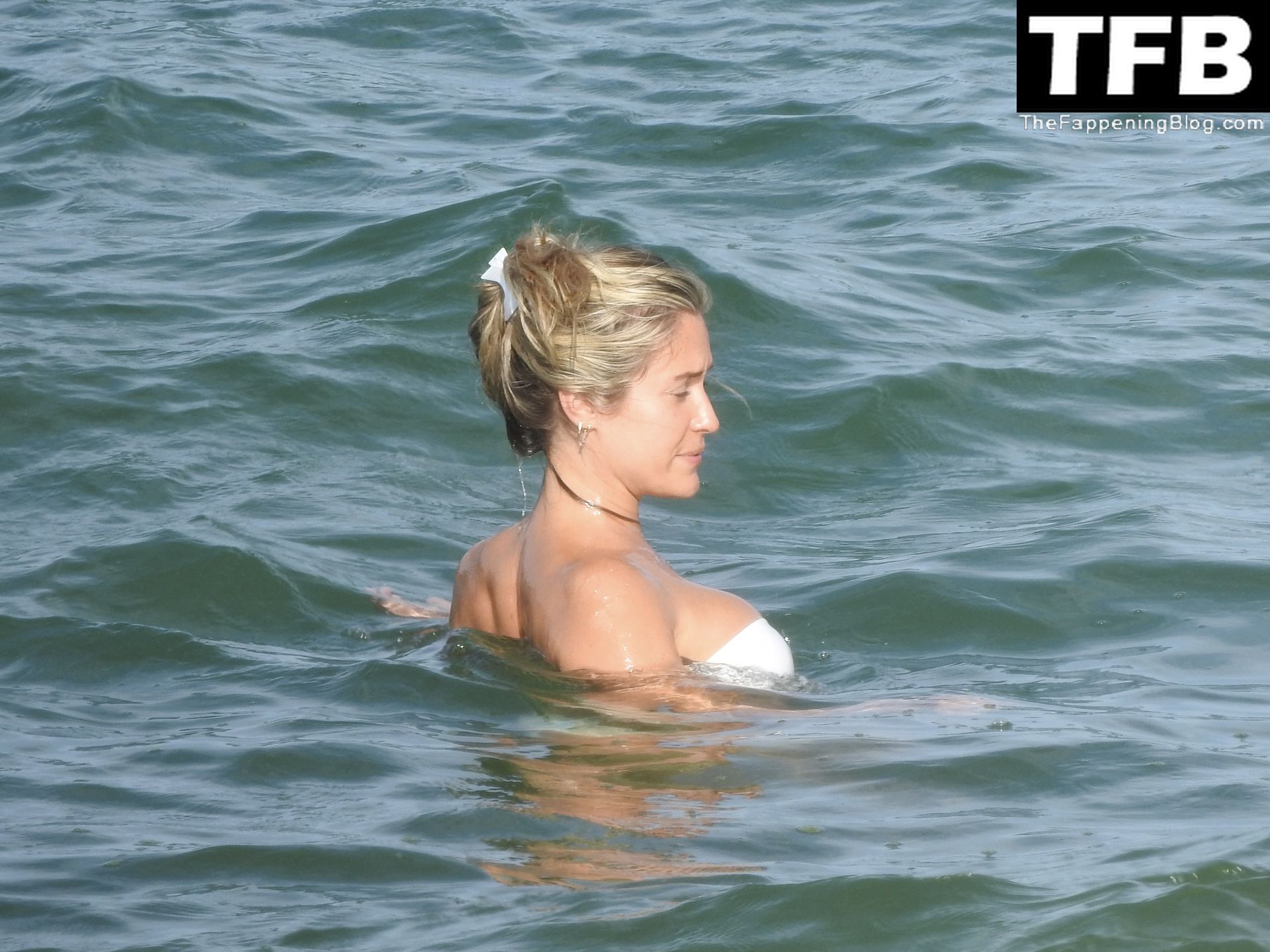 Kristin Cavallari Looks Incredible as She Takes a Dip in the Ocean in a White Bikini (66 Photos)