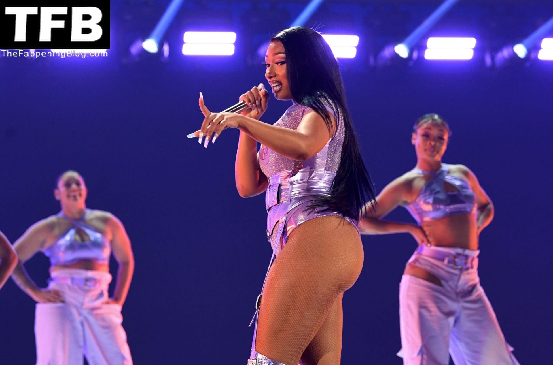 Megan Thee Stallion Showcases Her Big Boobs on Stage at the 2022 iHeartRadio Music Festival in Las Vegas (32 Photos)
