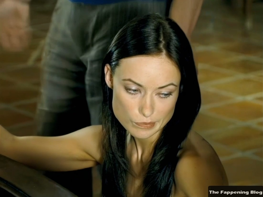 Olivia-Wilde-Sexy-Topless-Bobby-Z-The-Fappening-Blog-5.jpg