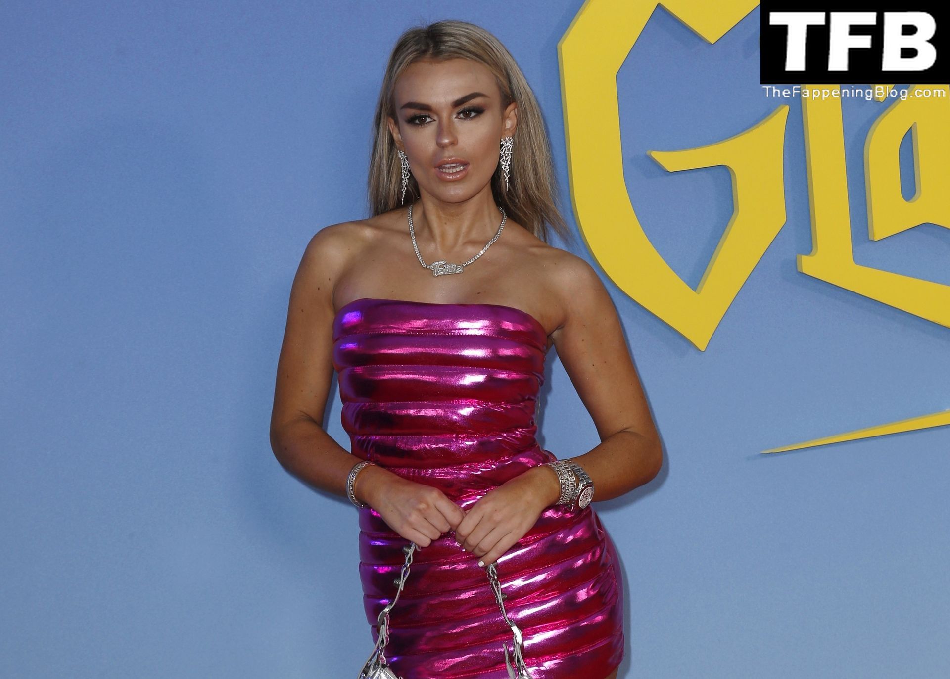 Tallia Storm Shows Off Her Sexy Legs at the London Premiere of ‘Glass Onion: A Knives Out Mystery’ (52 Photos)