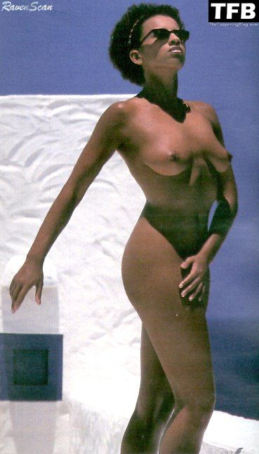 Arabella Kiesbauer Nude &amp; Sexy Collection (23 Photos)