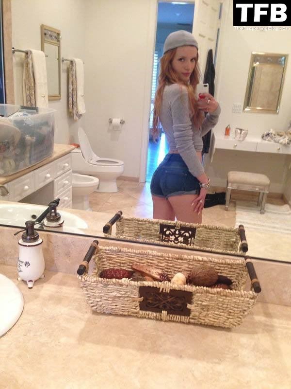 Bella Thorne Nude OnlyFans, Leaked The Fappening & Sexy Coll