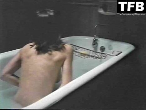Amanda Pays / amandapays Nude Leaks Photo 2