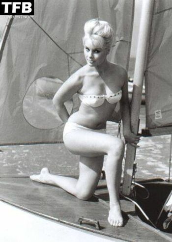 Elke Sommer / elkesommerspecial Nude Leaks Photo 55