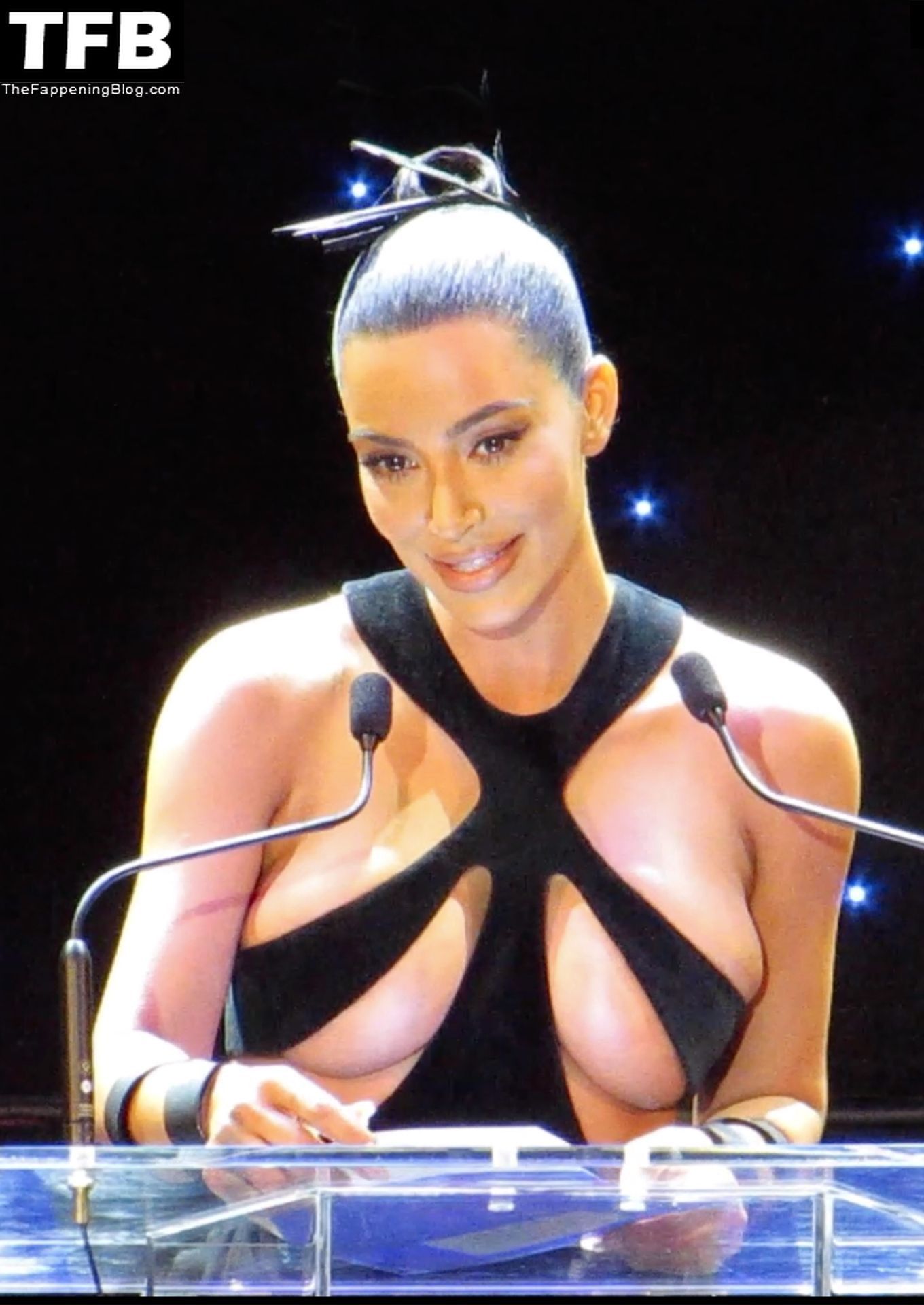 Kim Kardashian Nude &amp; Sexy Collection – Part 6 (150 Photos)
