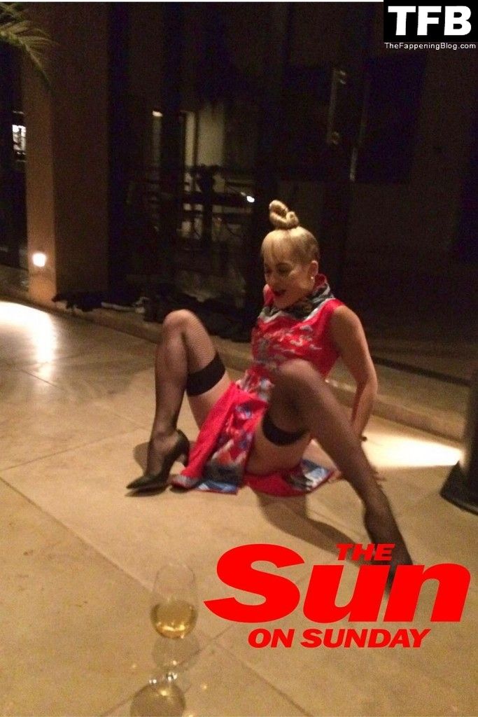 Rita Ora Nude &amp; Sexy Collection – Part 3 (150 Photos)