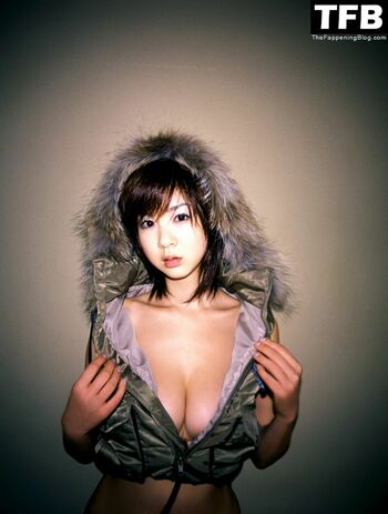 Aki Hoshino Nude Leaks Photo 4