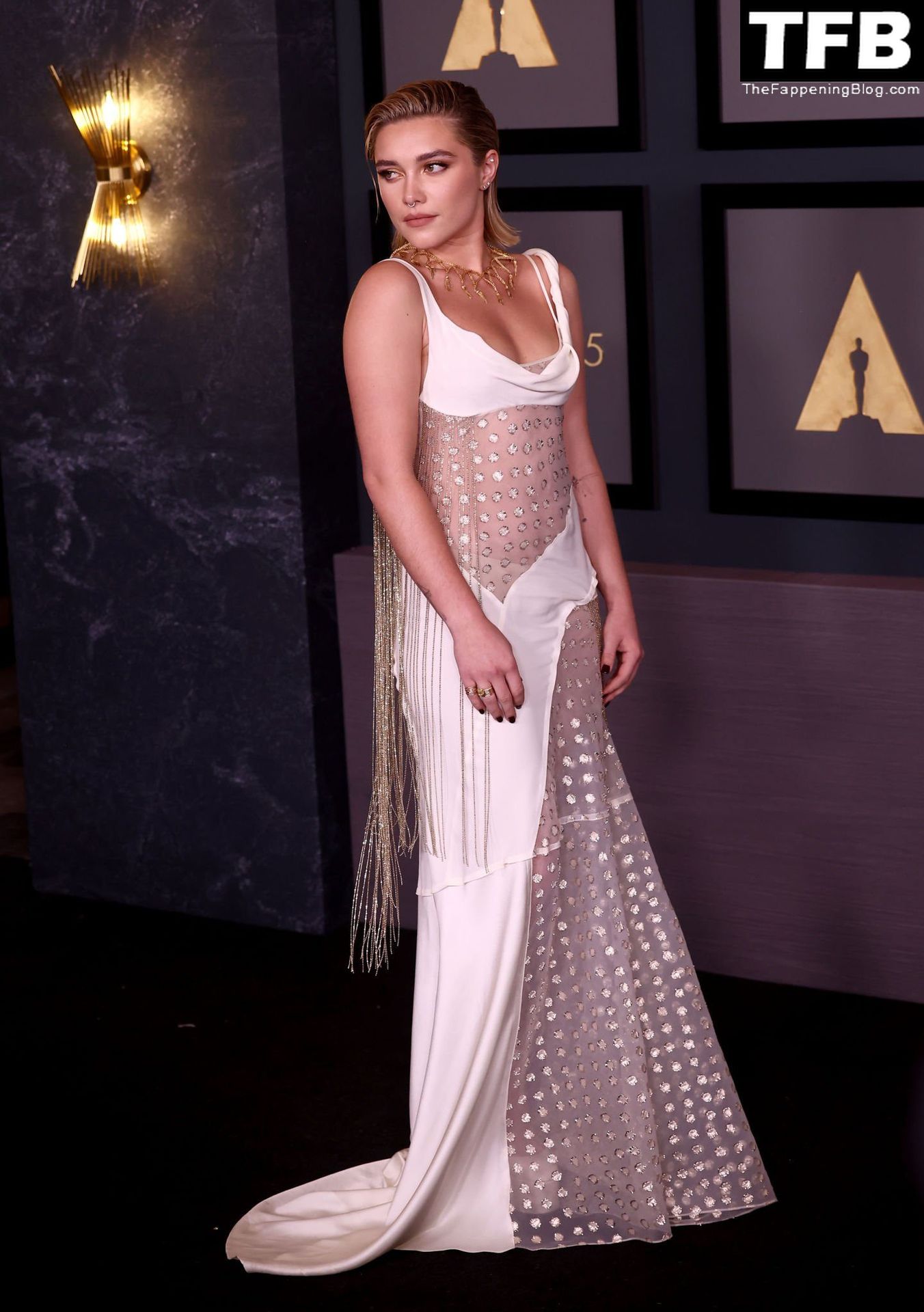 Florence Pugh Looks Stunning at The Academys 13th Governors Awards (52 Photos)