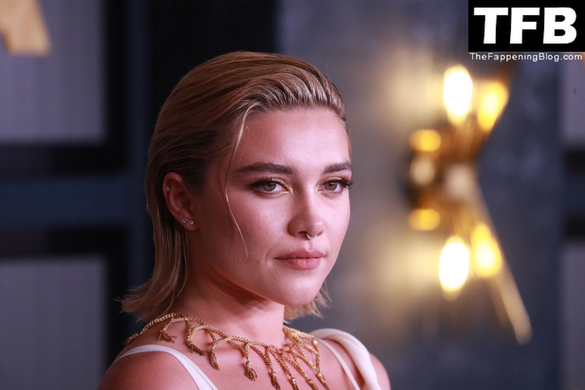 Florence-Pugh-Sexy-The-Fappening-Blog-37.jpg