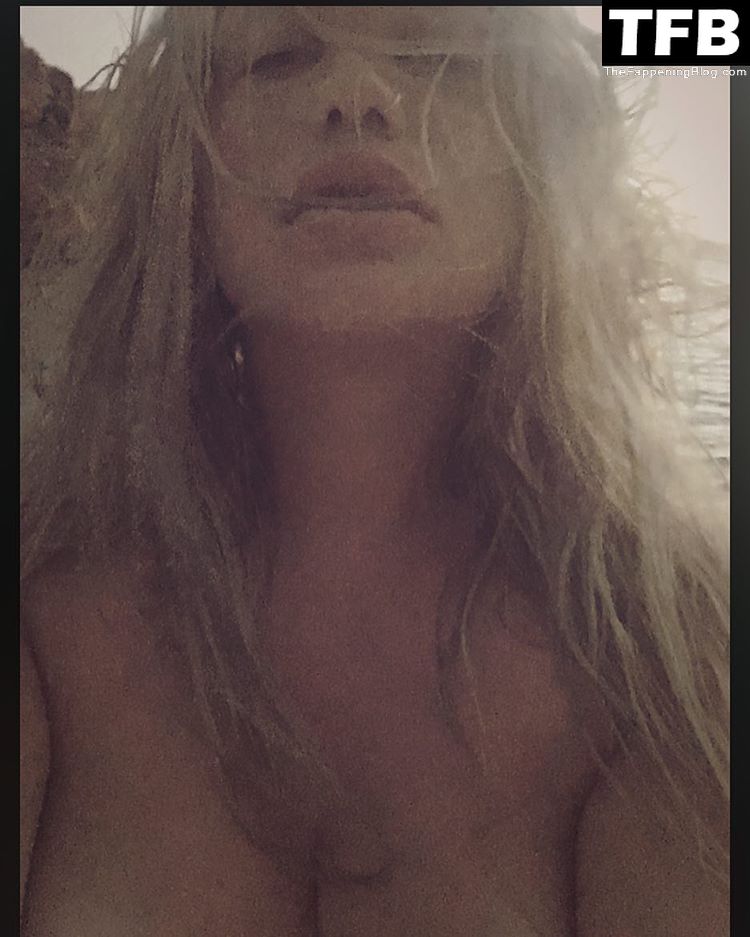 Kesha-Sebert-Nude-Sexy-Collection-40-thefappeningblog.com_.jpg