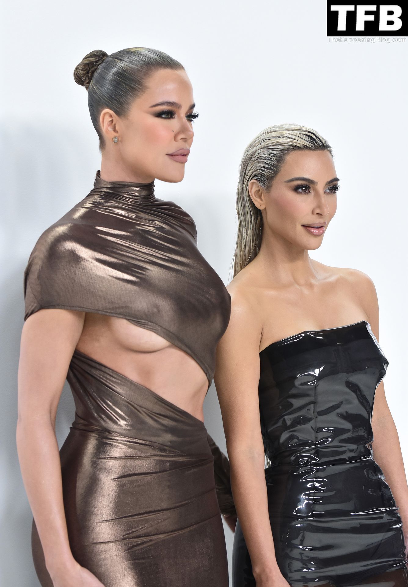 Khloe-Kardashian-Sexy-Tits-The-Fappening-Blog-67.jpg