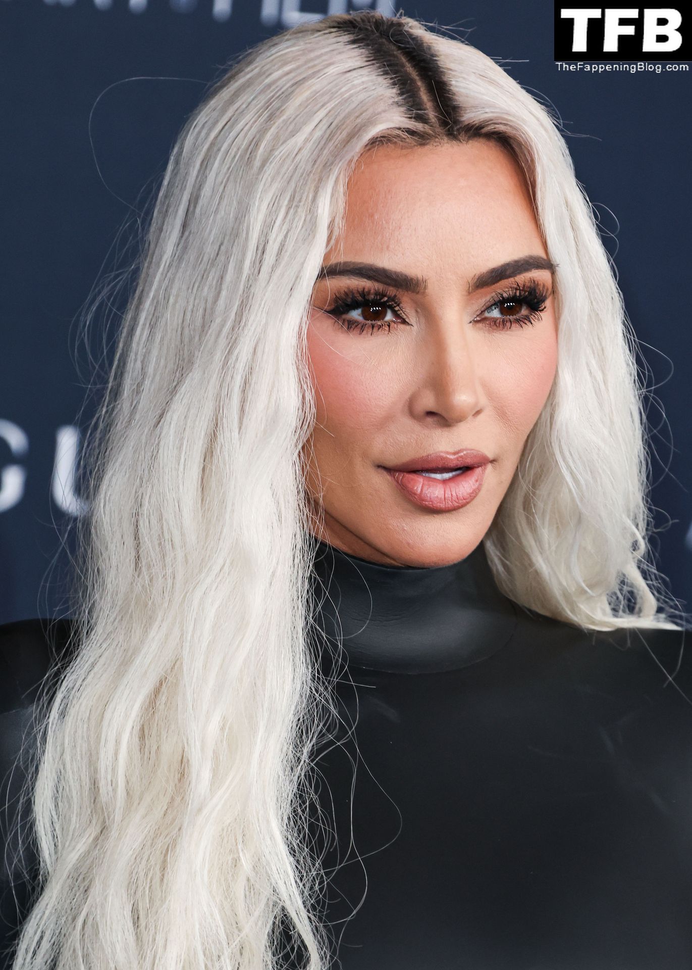 Kim-Kardashian-Sexy-The-Fappening-Blog-45.jpg