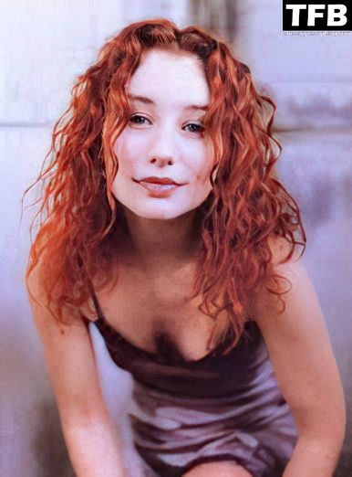 Tori-Amos-The-Fappening-Blog-2.jpg