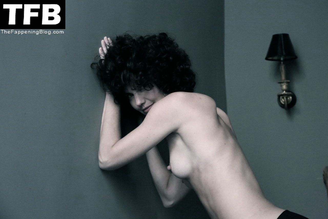 Delphine Chanéac Nude &amp; Sexy Collection (18 Photos)
