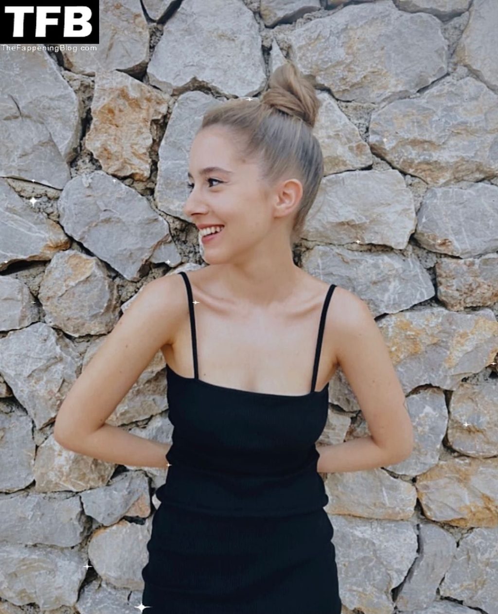 Enya Elstner Sexy 8 Photos TheFappening Enya Elstner Sexy 8 Photos TheFappening