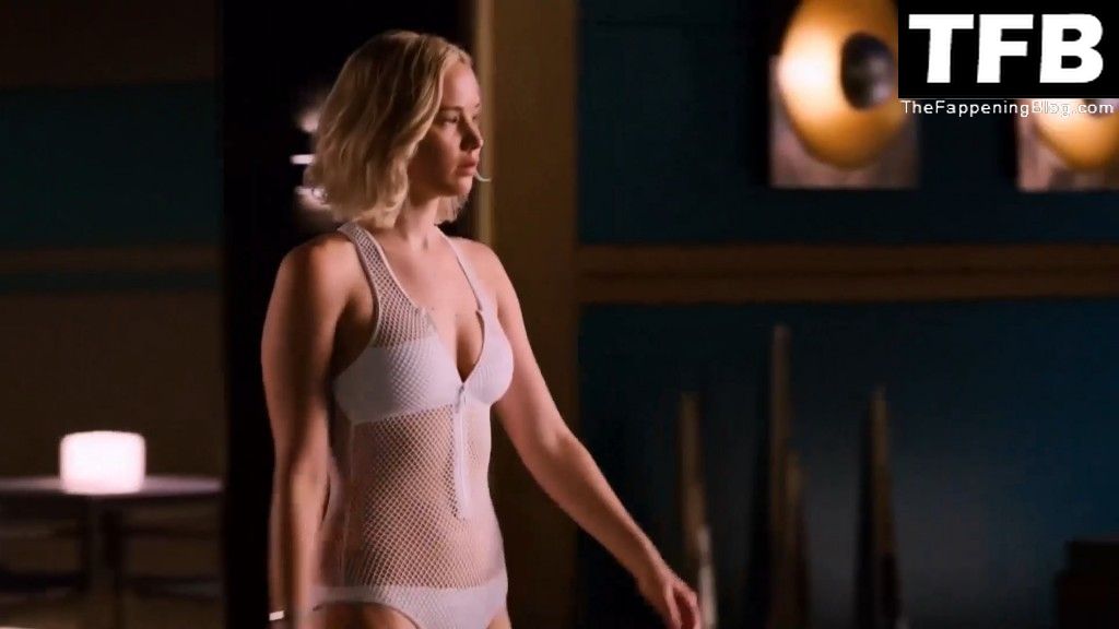 Jennifer Lawrence Nude &amp; Sexy Collection – Part 2 (96 Photos)