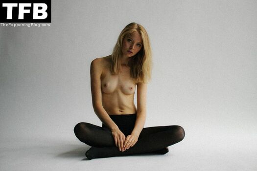 Katharina Wandrowsky / katharina_wandrowsky Nude Leaks Photo 3