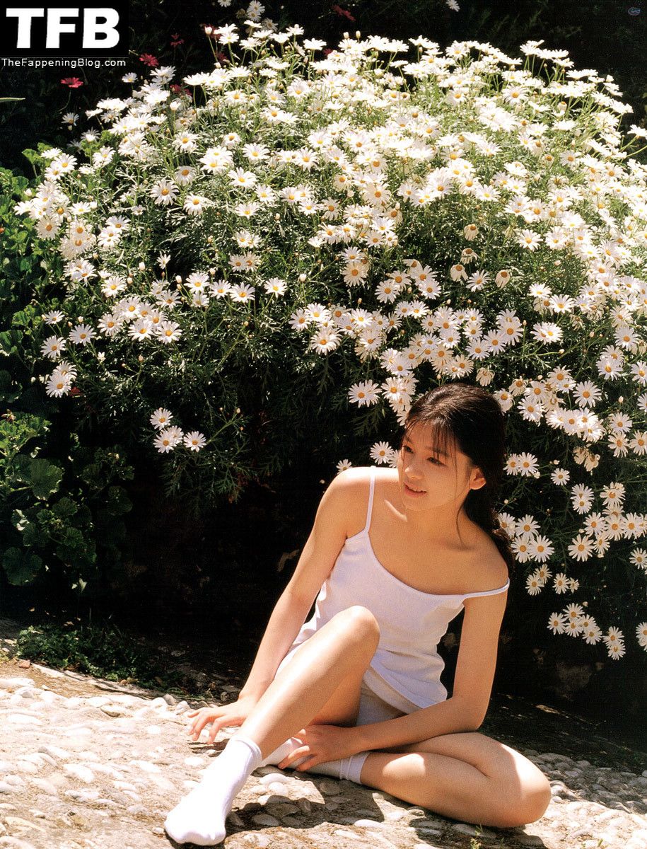 Vivian Hsu Nude &amp; Sexy Collection (20 Photos)