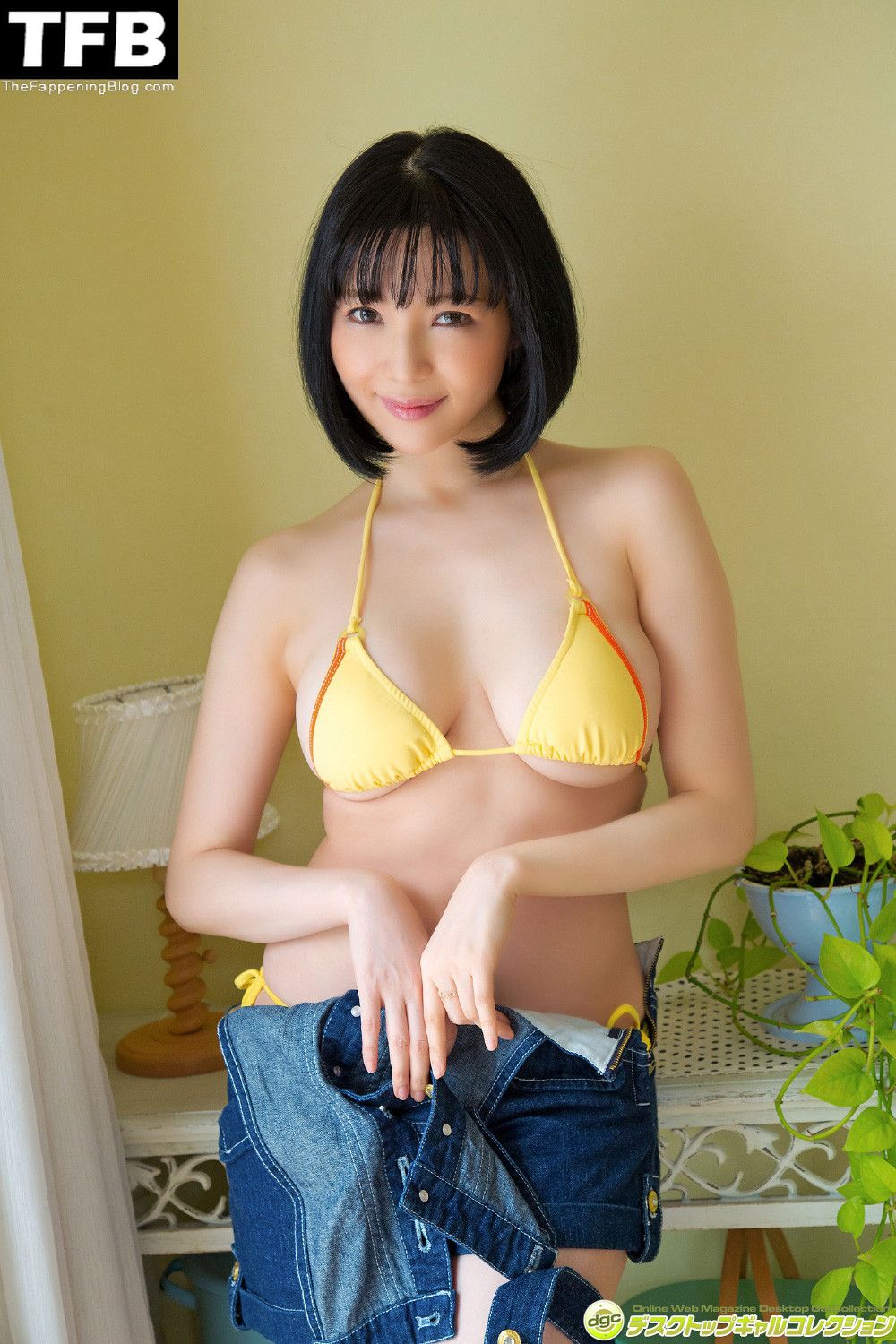 Yuuri Morishita Sexy (12 Photos)