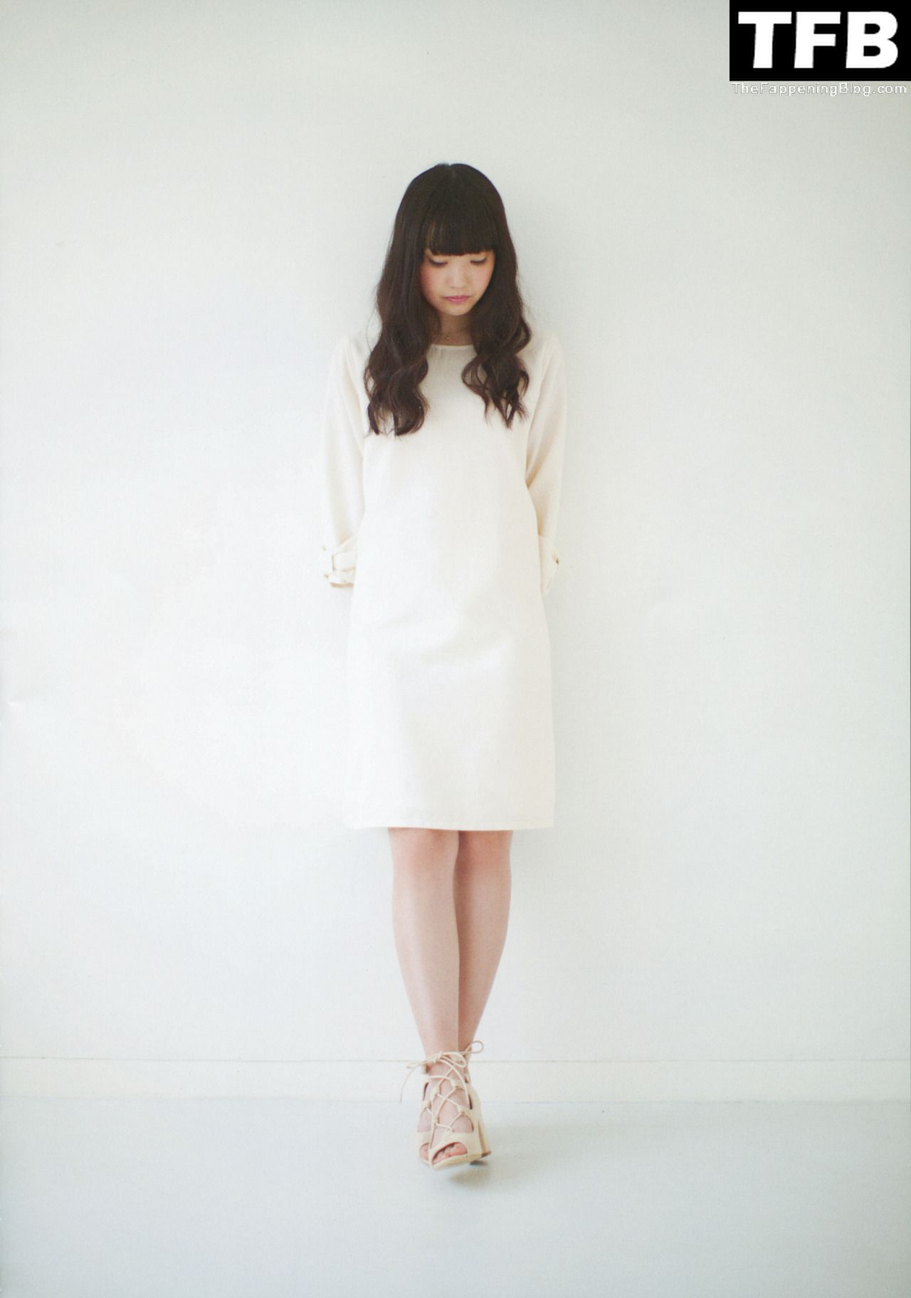 Ayaka-Ohashi-Feet-4872125-thefappeningblog.com_.jpg