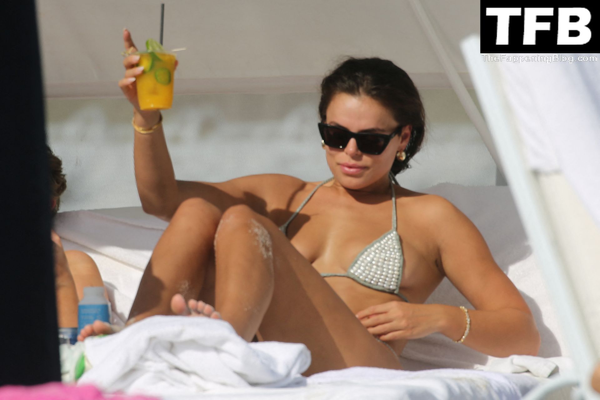 Brooks Nader Relaxes on the Beach in Miami (9 Photos)