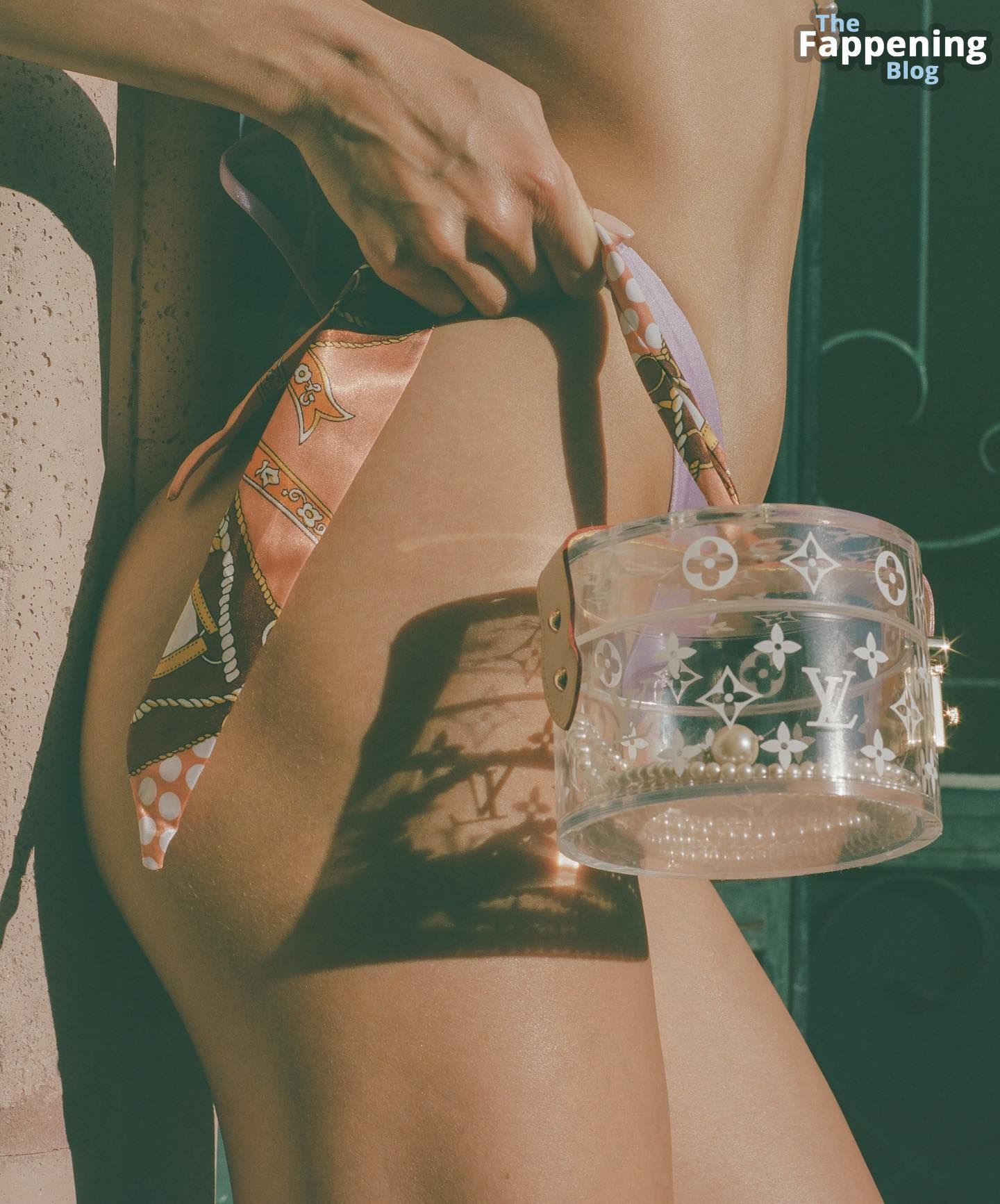 Bruna Lirio Topless &amp; Sexy (23 Photos)