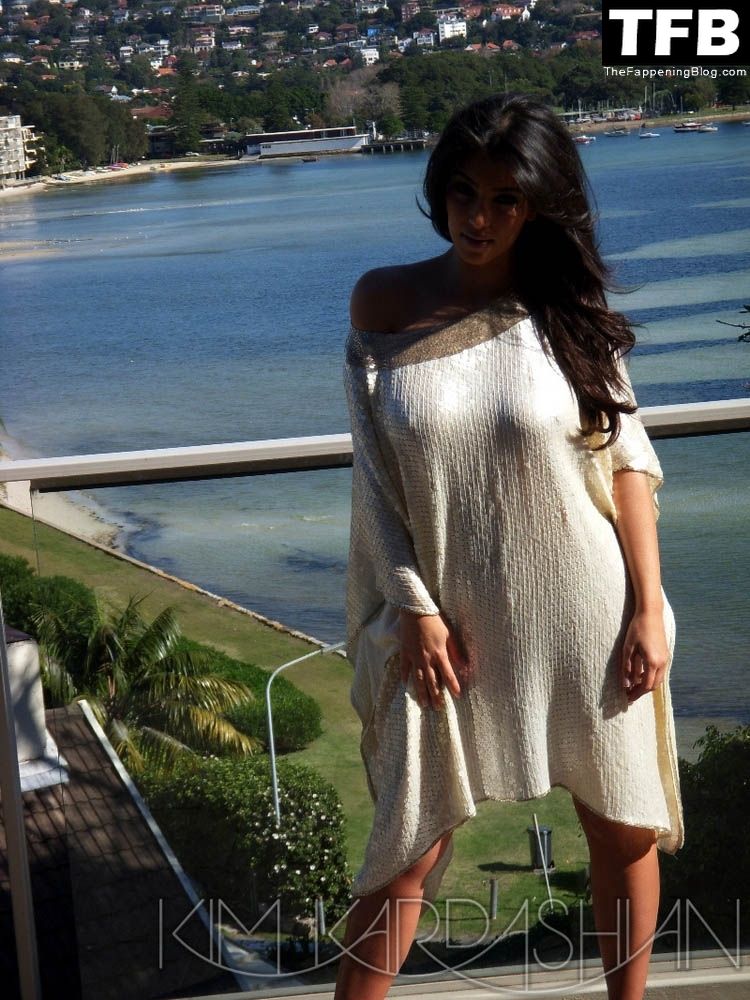 Kim Kardashian Nude &amp; Sexy Collection – Part 7 (150 Photos)