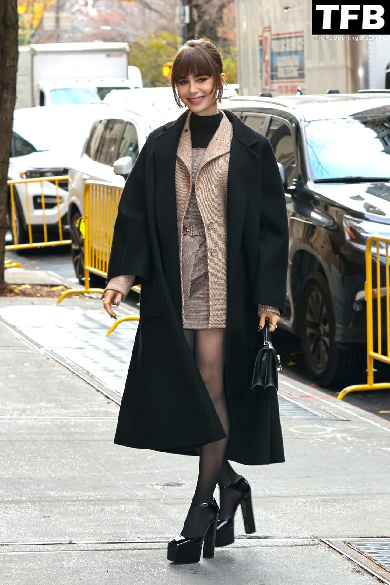 Lily Collins Looks Stunning While Spotted Out in Midtown Manhattan (112 Photos)