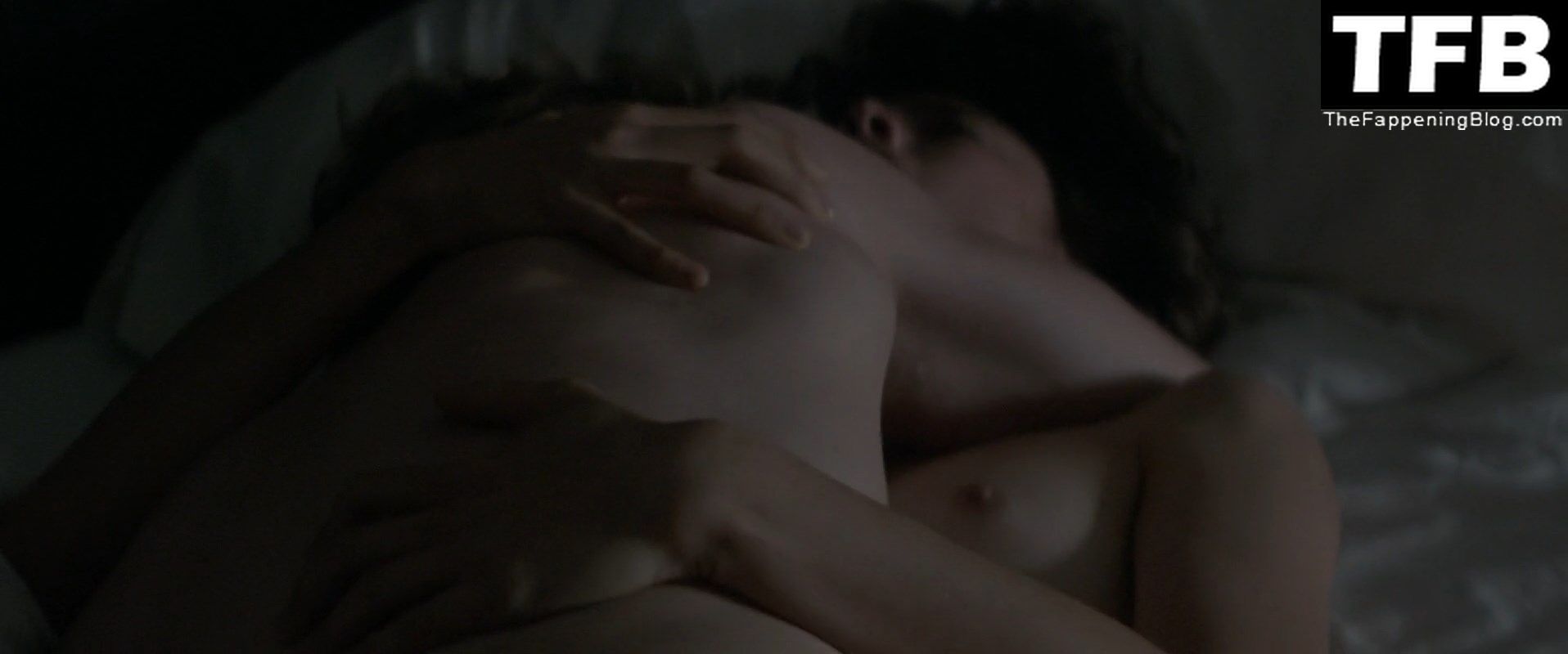 Margaret-Qualley-Nude-Sexy-Stars-at-Noon-The-Fappening-Blog-3.jpg
